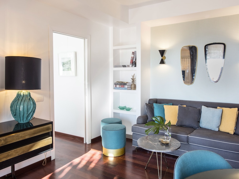 La Malandrina Apartments Suites 53/78