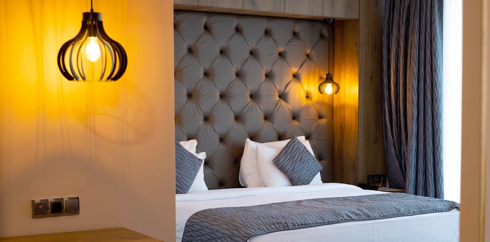 Lova Hotel Spa 17/50