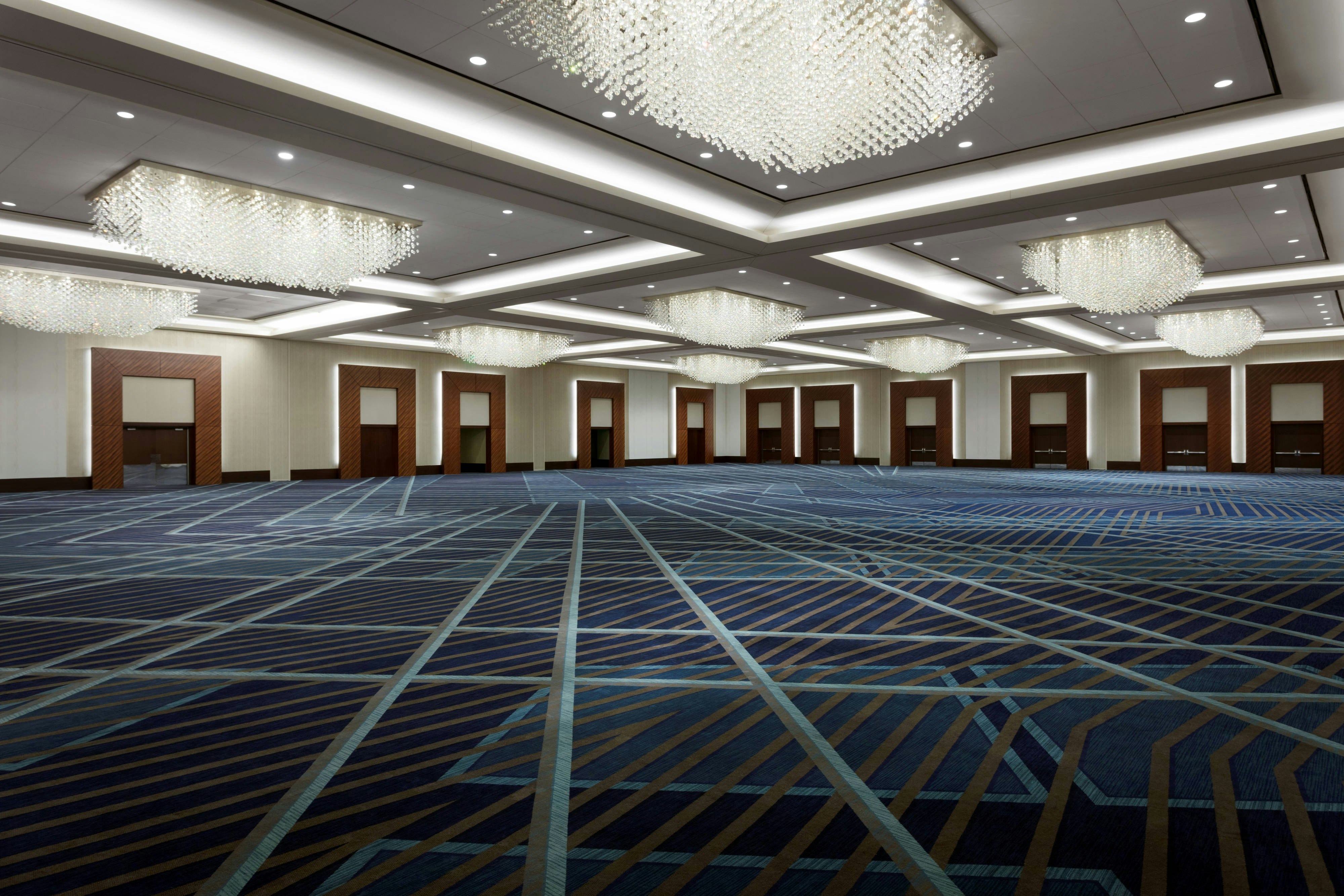 MARRIOTT MARQUIS HOUSTON 62/65