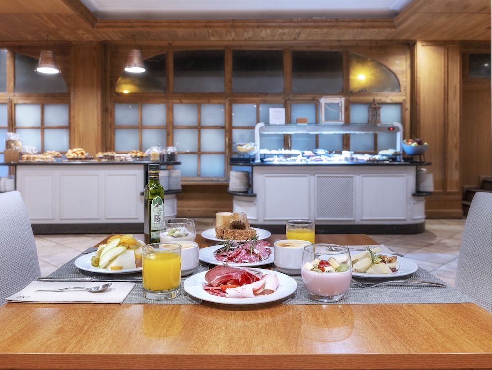 Tryp Vielha Baqueira 40/50
