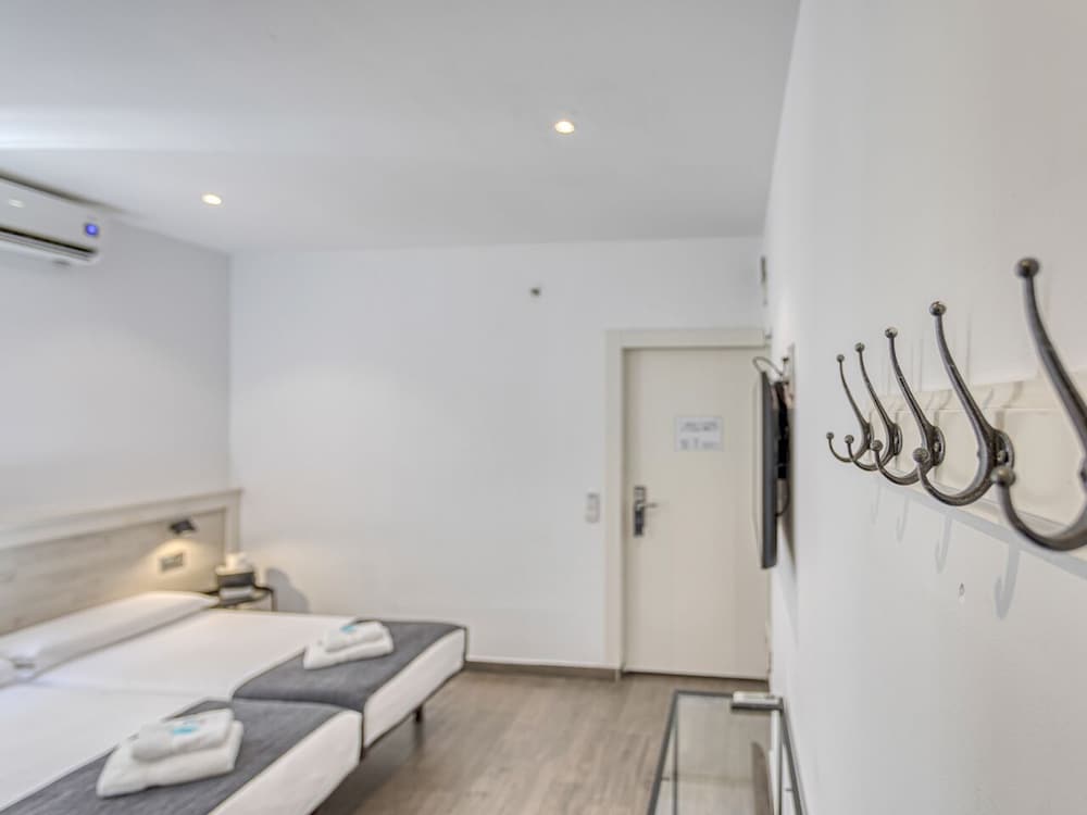 Hostal Bedmates 31/55