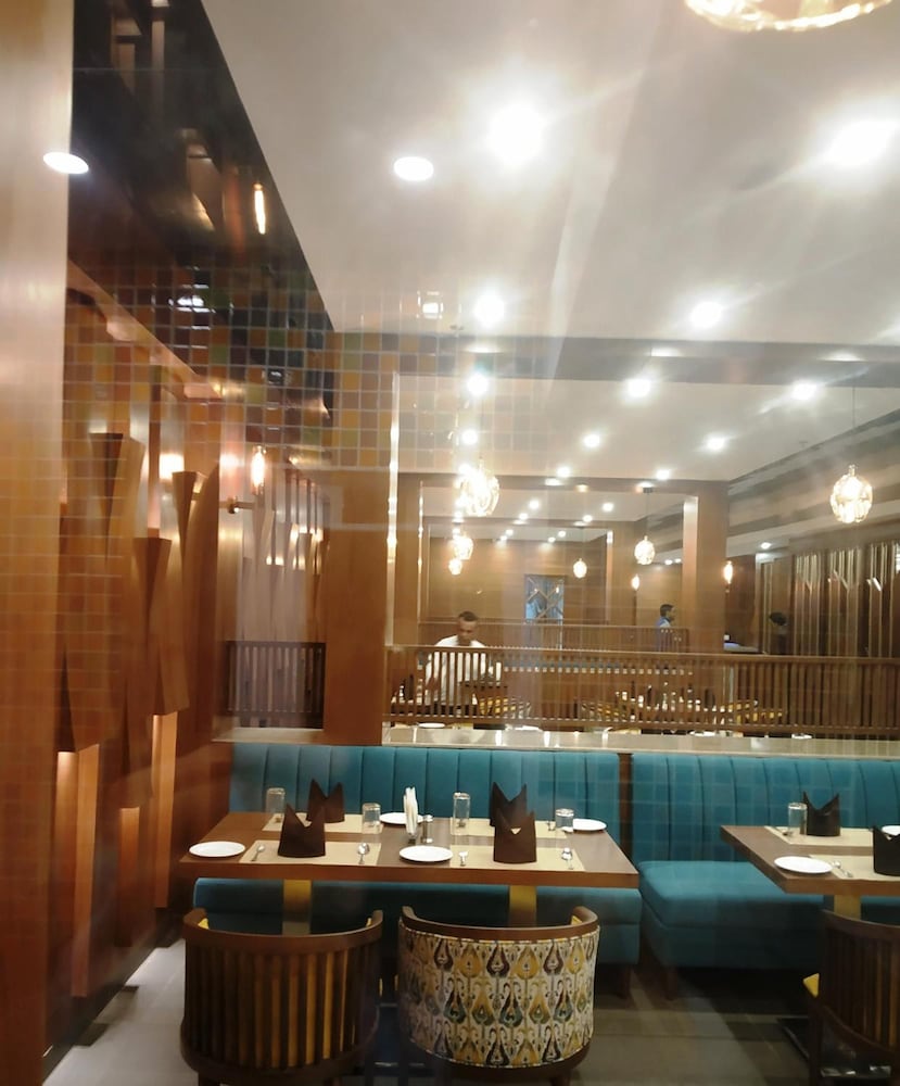 Hotel Shagun Zirakpur 30/50