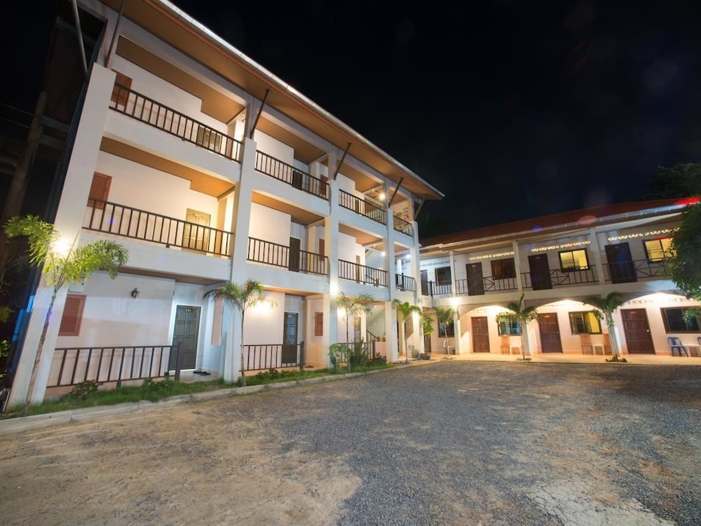 Srichada Hotel Khaolak 11/73