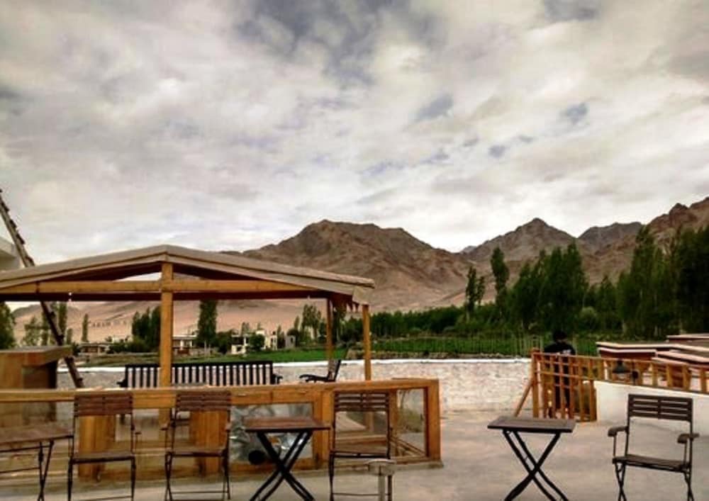 Saboo Resorts 45/50