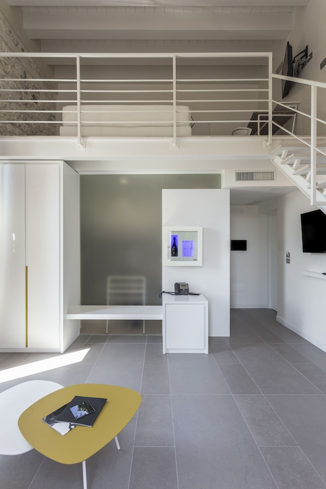 Caportigia Boutique Hotel 7/76