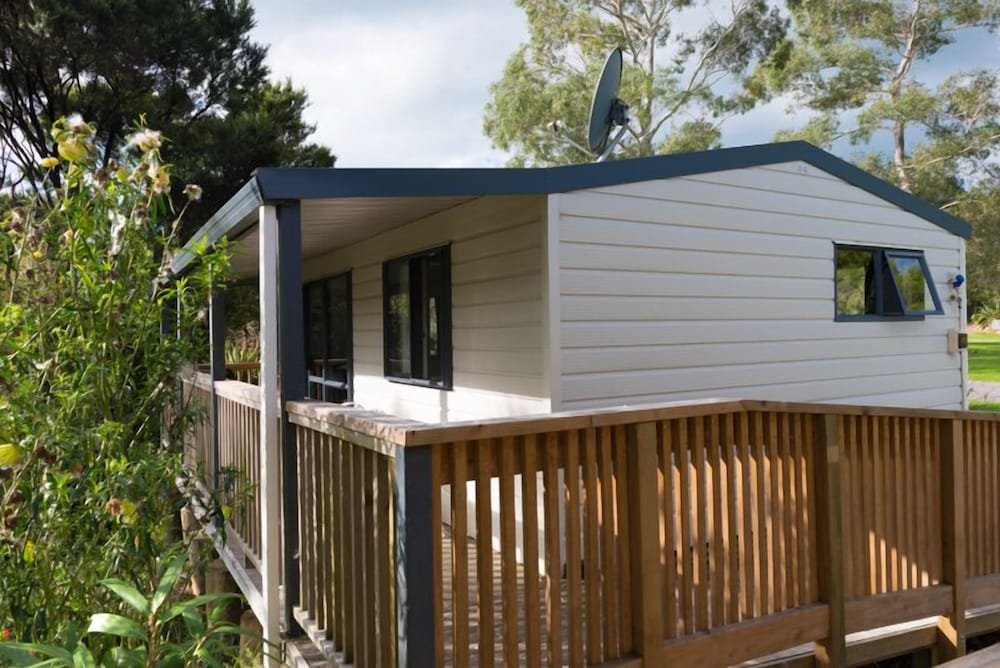Russell-Orongo Bay Holiday Park 6/66