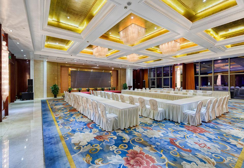 Huangshan Fengda International Hotel 8/80