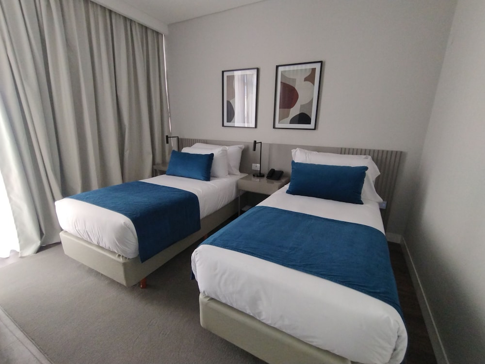 Suite, Double Bed