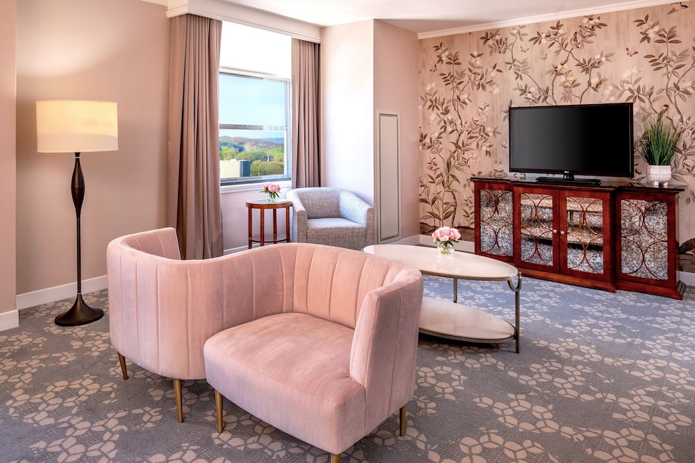 PEORIA MARRIOTT PERE MARQUETTE 26/50