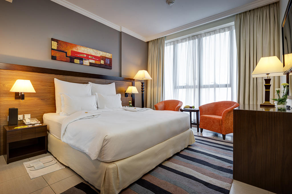 One Bedroom Apartment