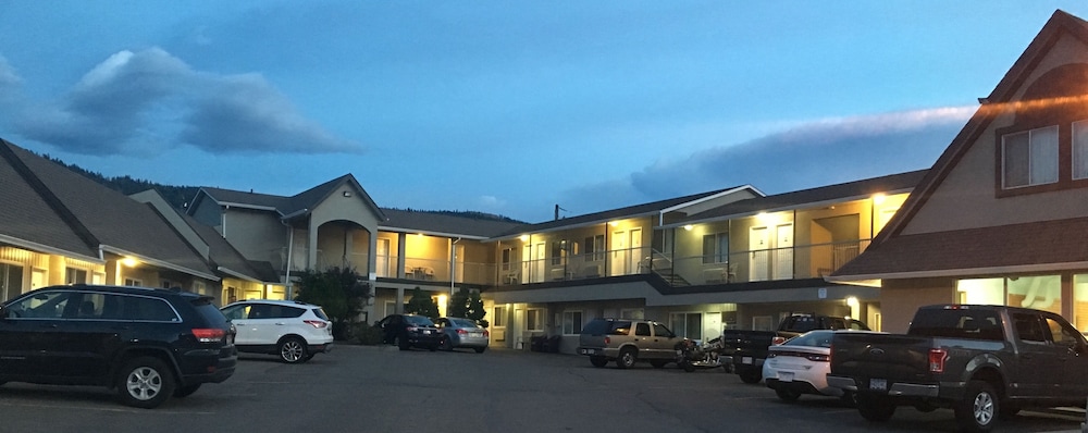Best Budget Inn and Suites Kamloops 40/46