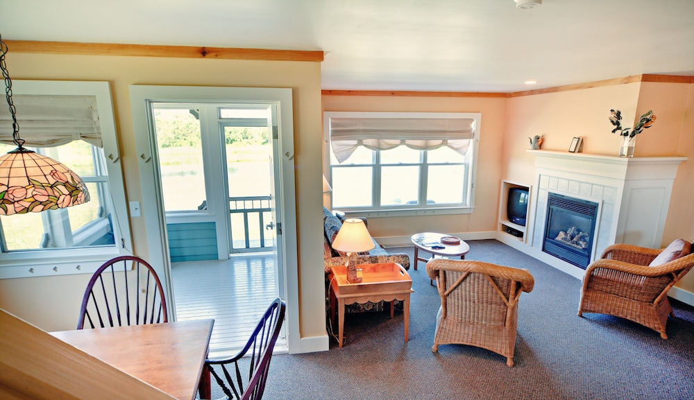 Rodd Crowbush Golf & Beach Resort 50/74