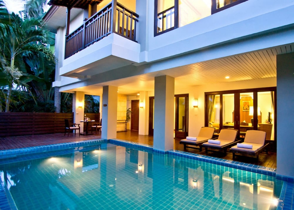 Ravindra Beach Resort and Spa 8/76