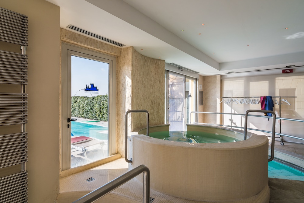 Hotel Sirmione E Promessi Sposi 39/69