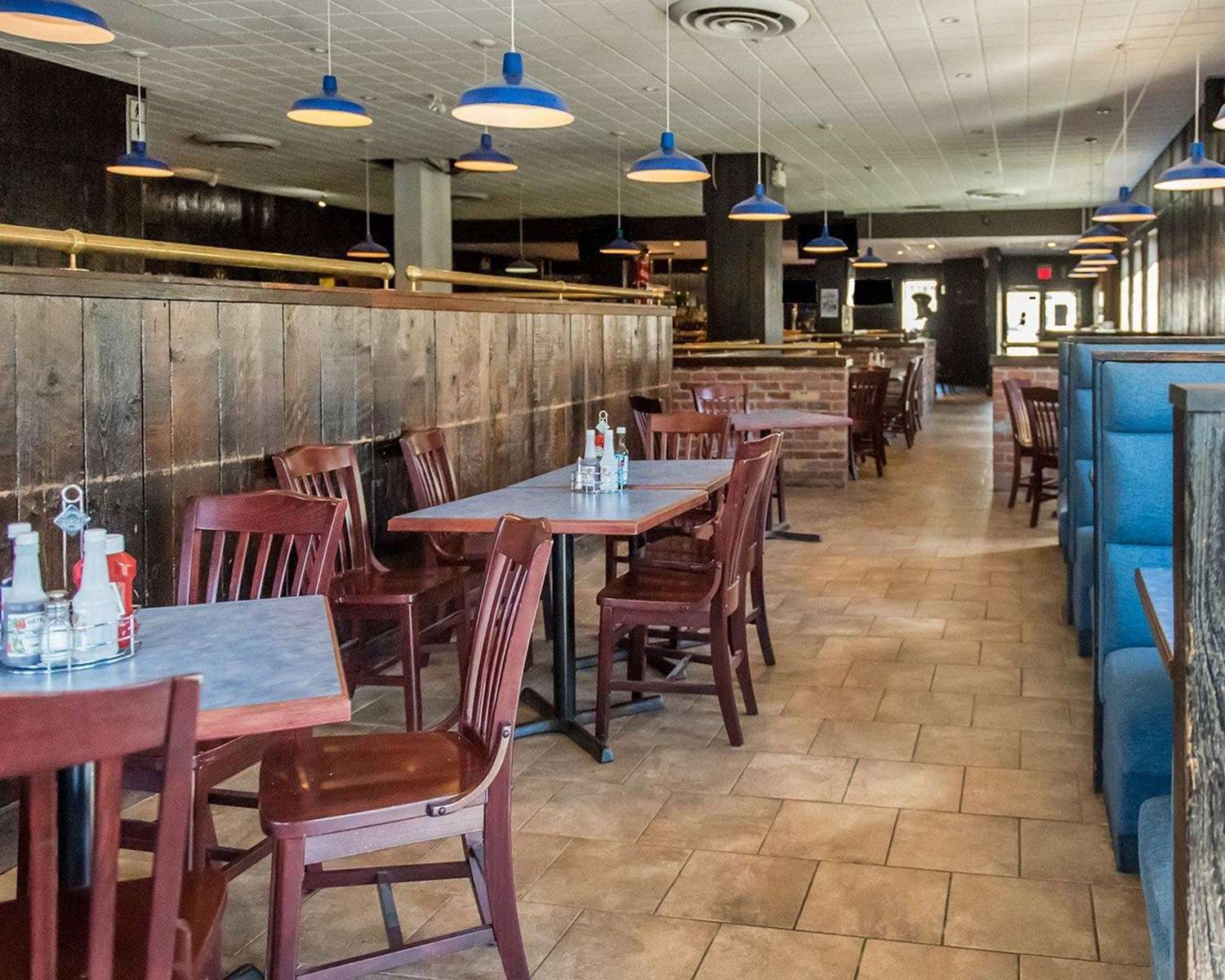 restaurant cafeteria