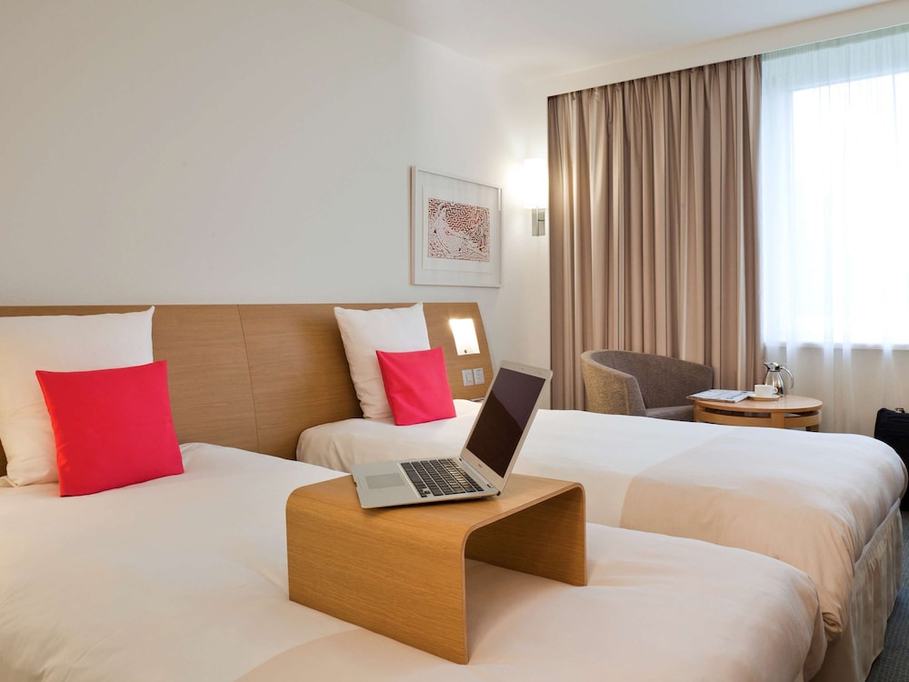 Novotel Paris Est 18/74