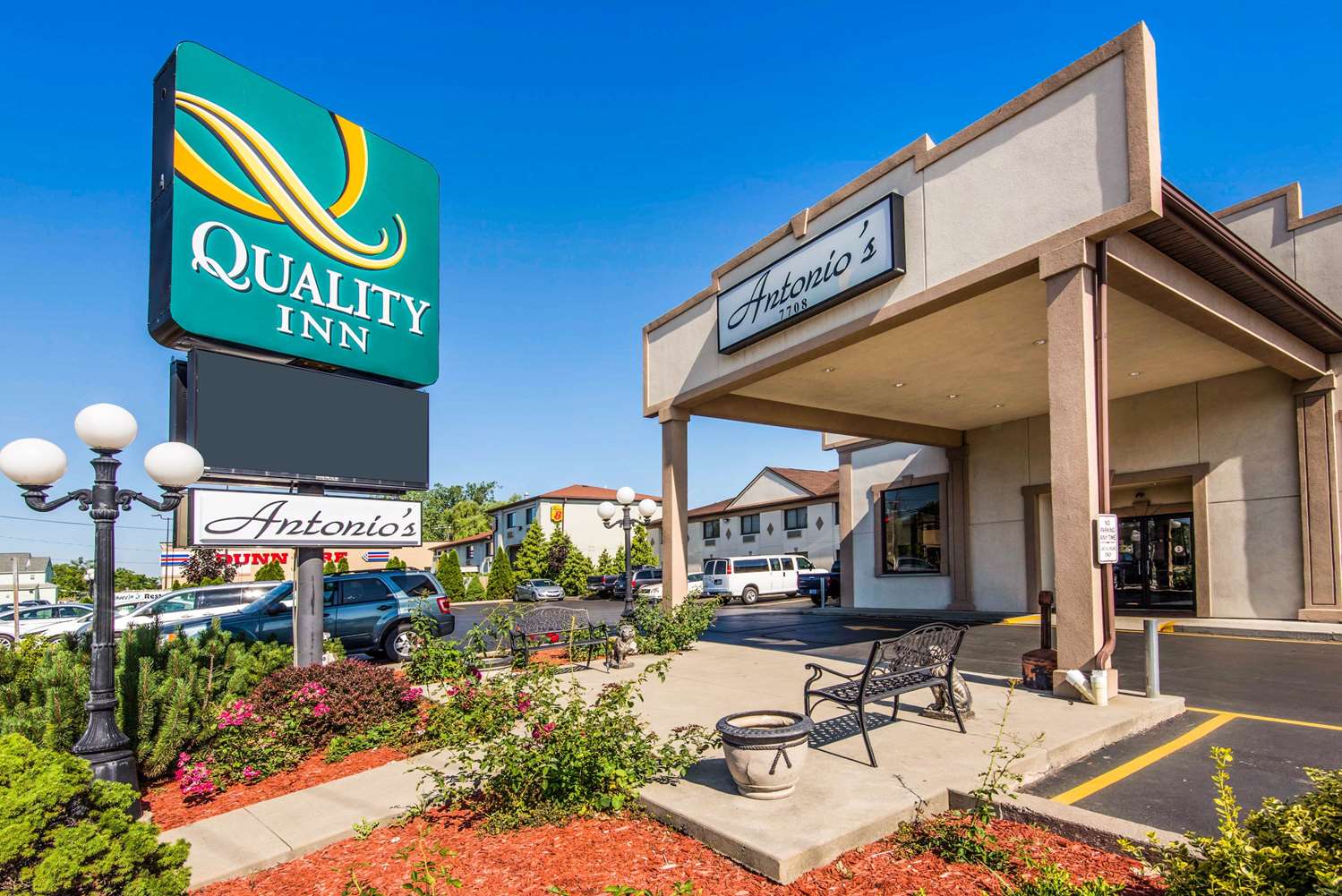 Quality Inn - Niagara Falls Blvd 56/58