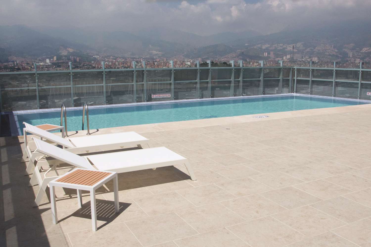 La Quinta by Wyndham Medellin 51/64