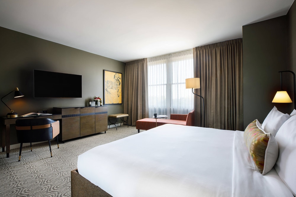 Hotel Vin Autograph Collection 11/52