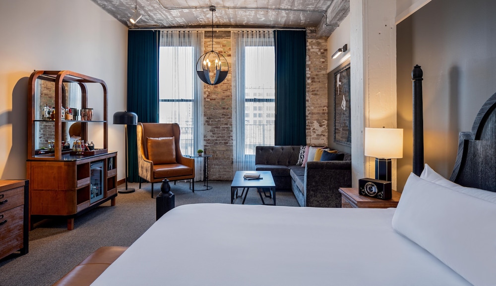 The Last Hotel St Louis 11/70