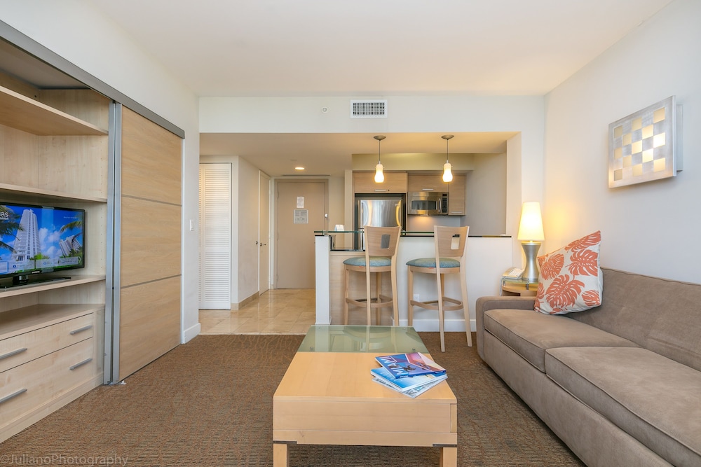 Marenas Beach Resort 50/71