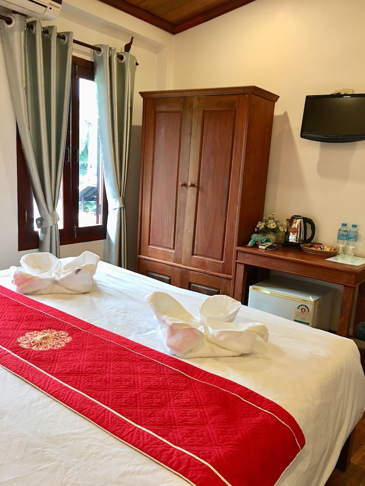 Pangkham Lodge 8/27