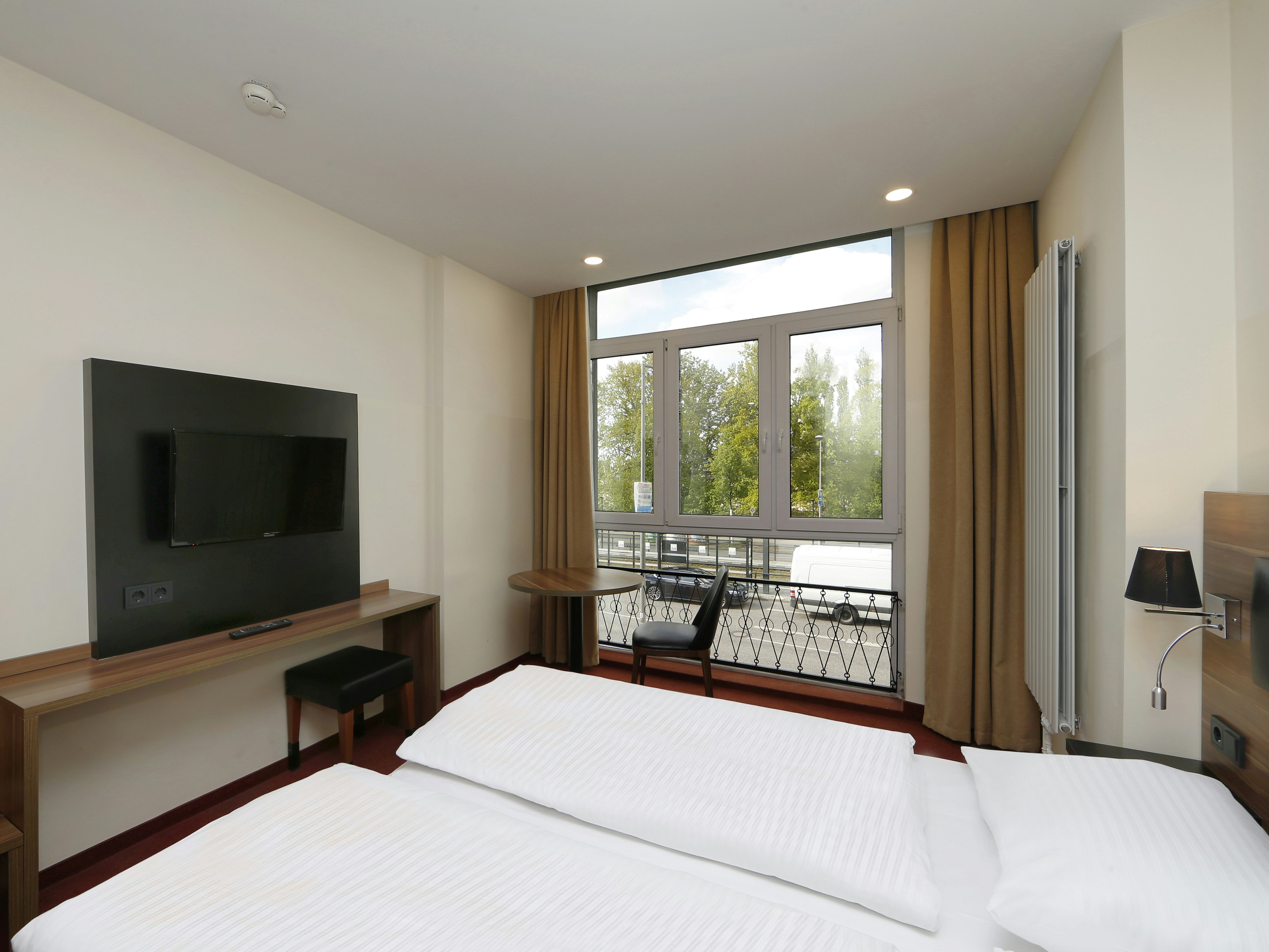 B&B HOTEL Berlin-Adlershof 20/40
