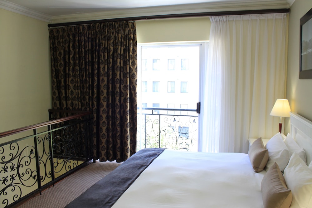 The New Tulbagh Hotel 10/29