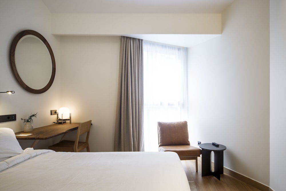 Hotel Arbaso 24/72