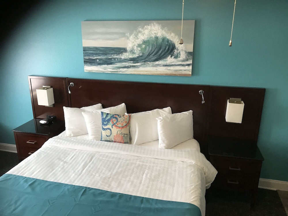 Hotel Pensacola 17/65