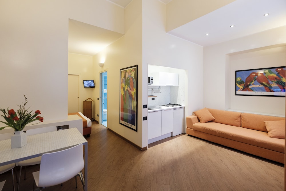 Residence Sacchi 34/80