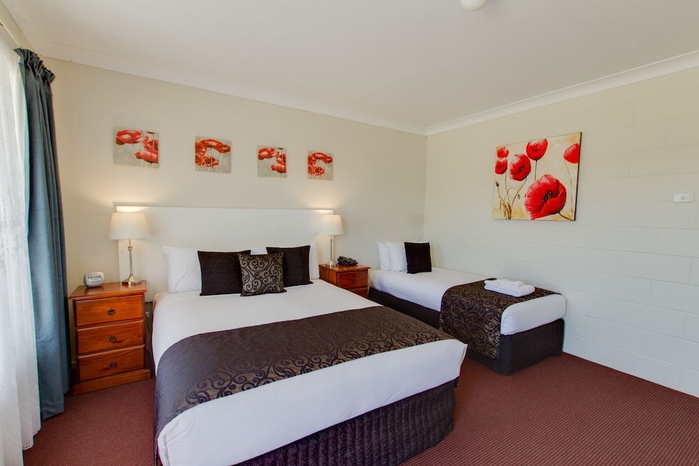 CLARE VALLEY MOTEL 20/62