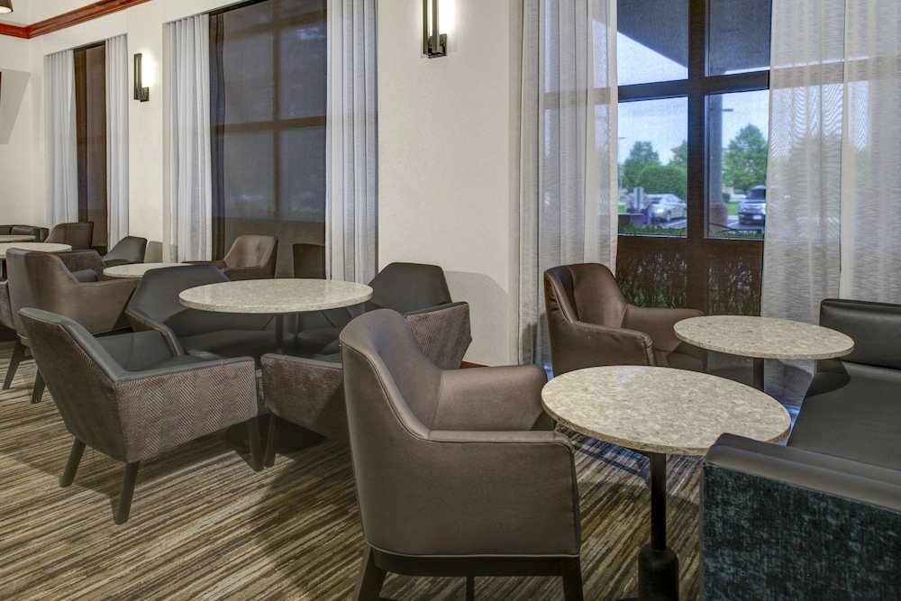 Hyatt Place Boise/Towne Square 39/70