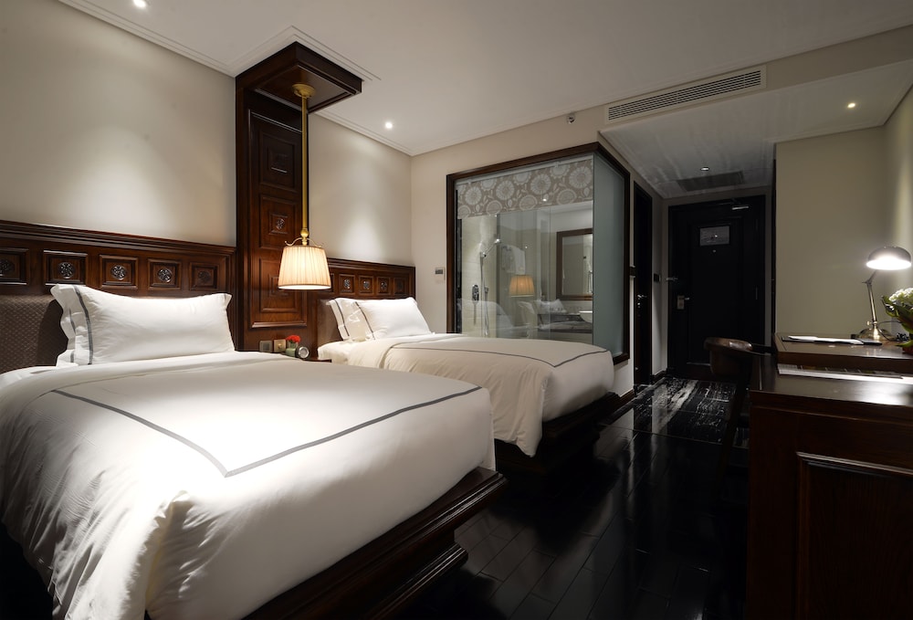 Le Jardin Hotel Haute Couture 22/76