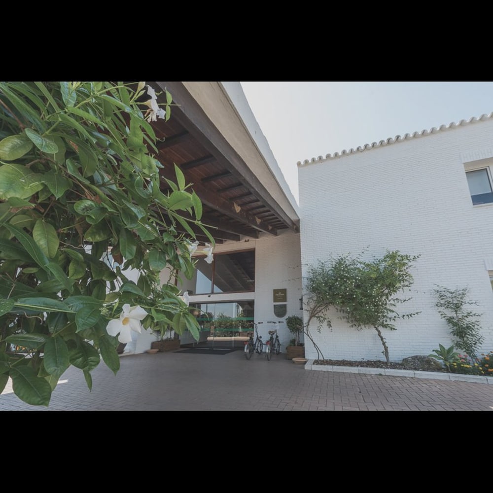 Parador De Mazagon 2/50