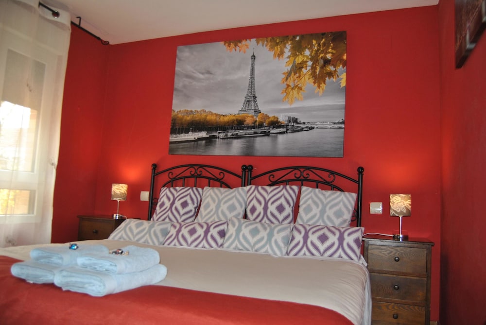 Apartahotel Collarubio 5/50
