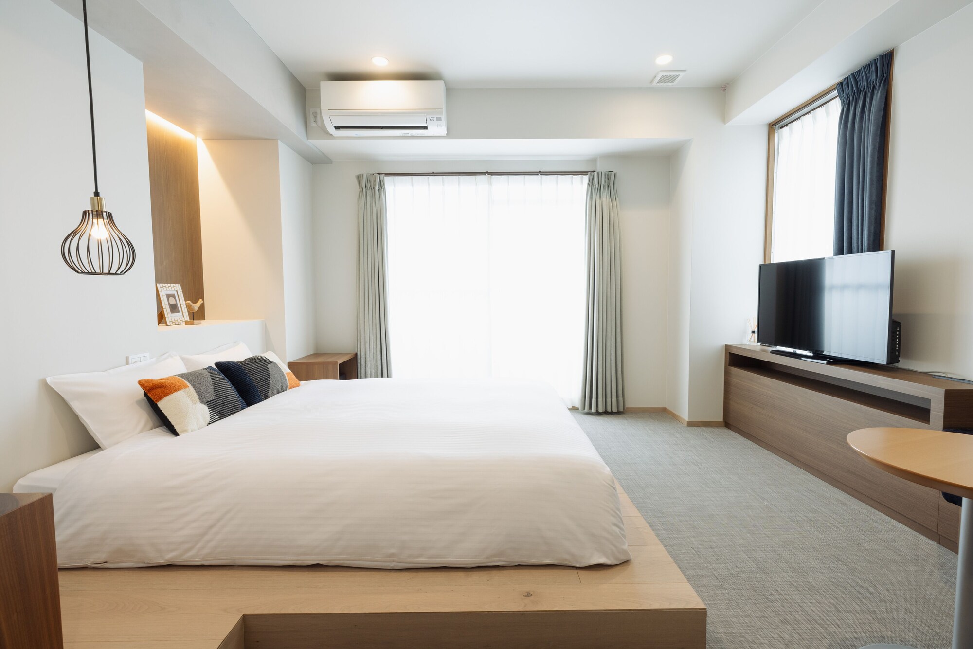 SIGNATURE, DOUBLE BED