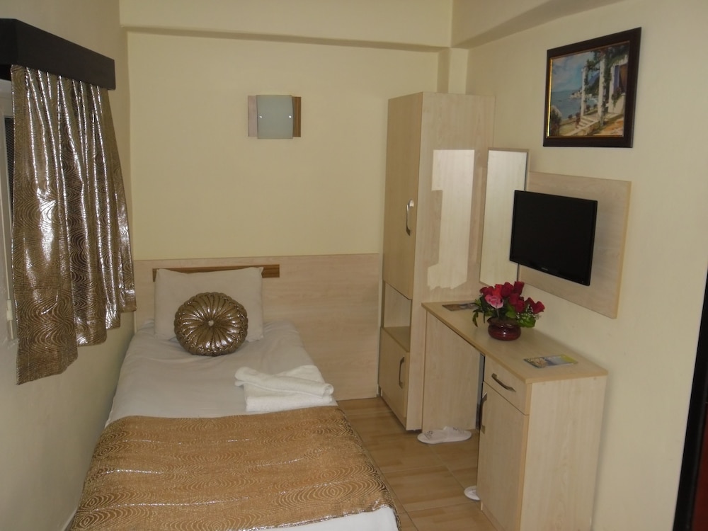 Olimpiyat Otel Izmir 36/50