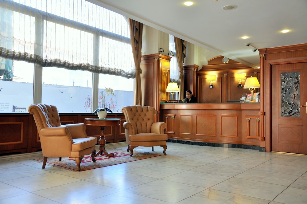 Lobby at Hotel Centrum Istanbul, ISTANBUL