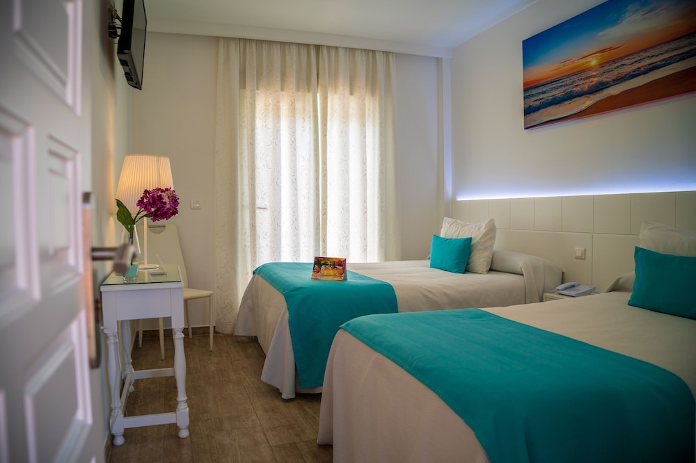 Hotel Romerito 22/65