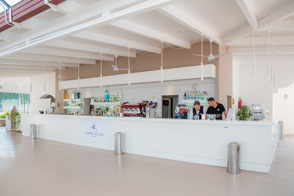 Hotel Torre Oliva 6/48
