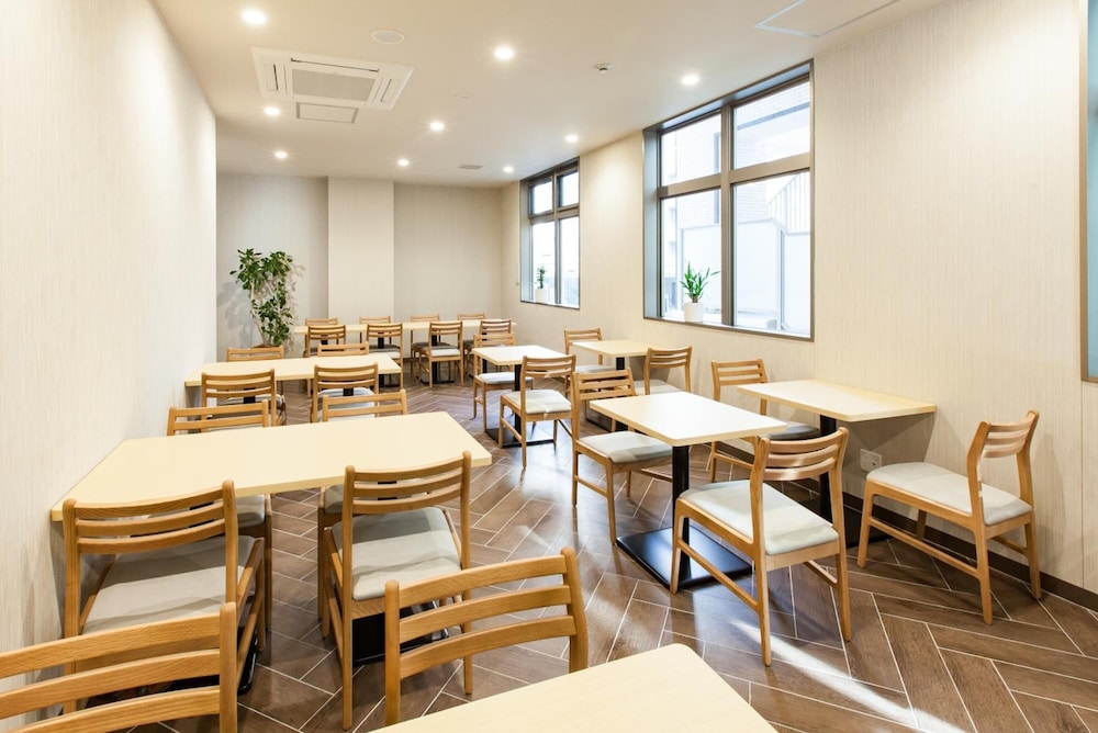 Y S Hotel Hanshin Amagasaki Ekimae 39/47