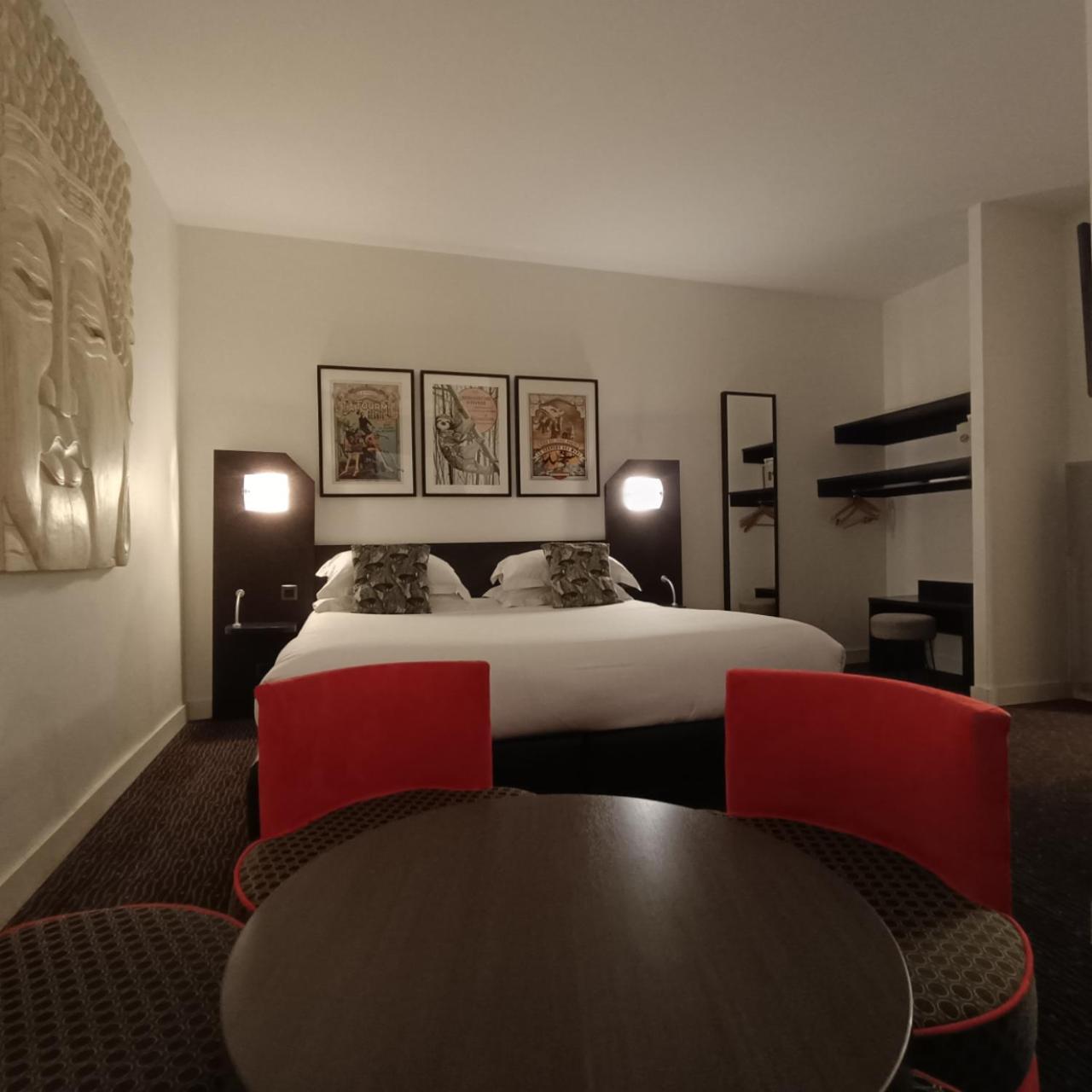 Room, Queen Bed, Accessible