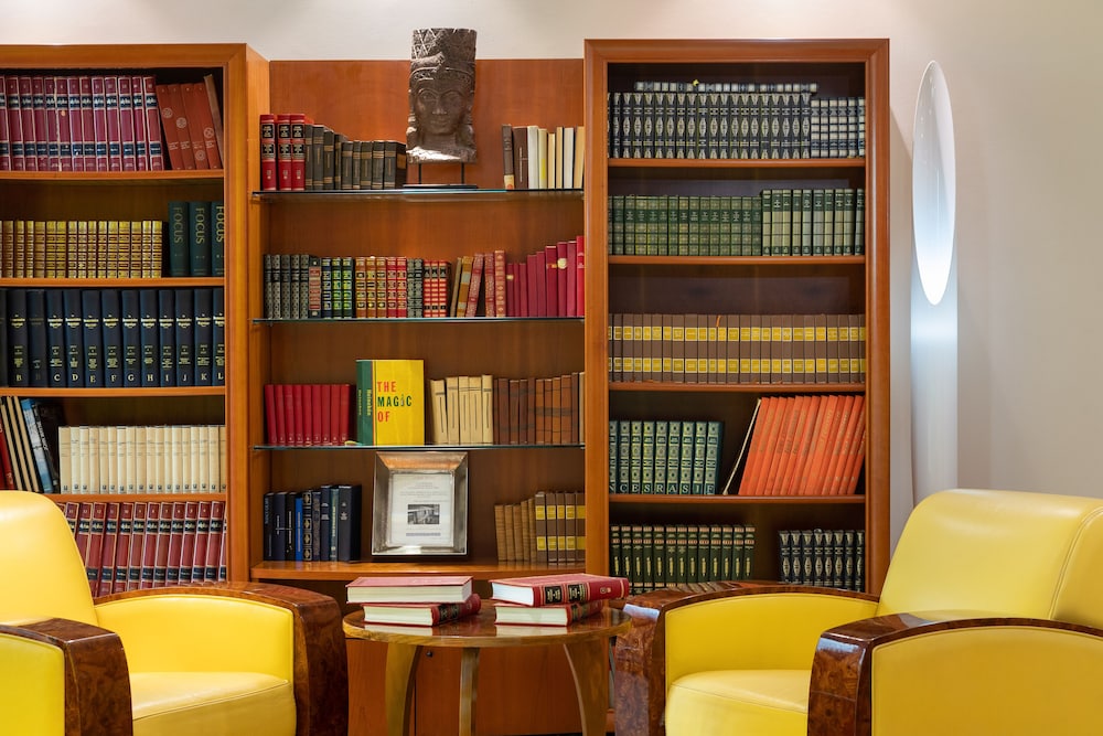 Hotel Charlemagne by Happyculture in LYON