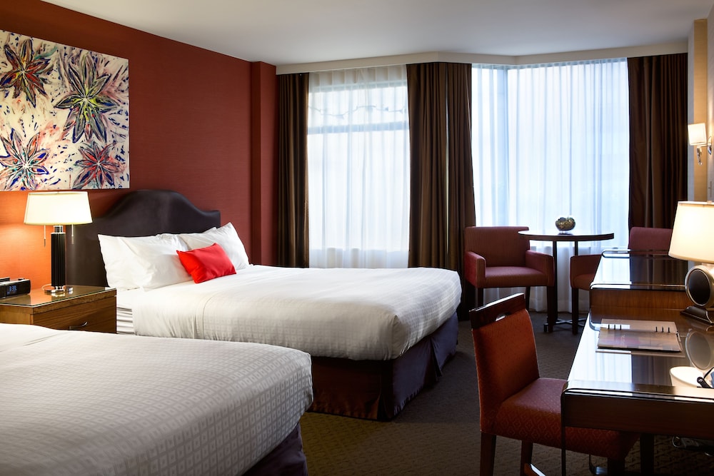 The Listel Hotel 12/54