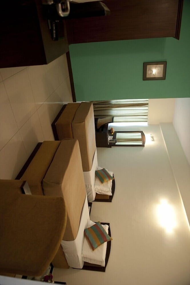 HOTEL SIDDHARTA 17/22