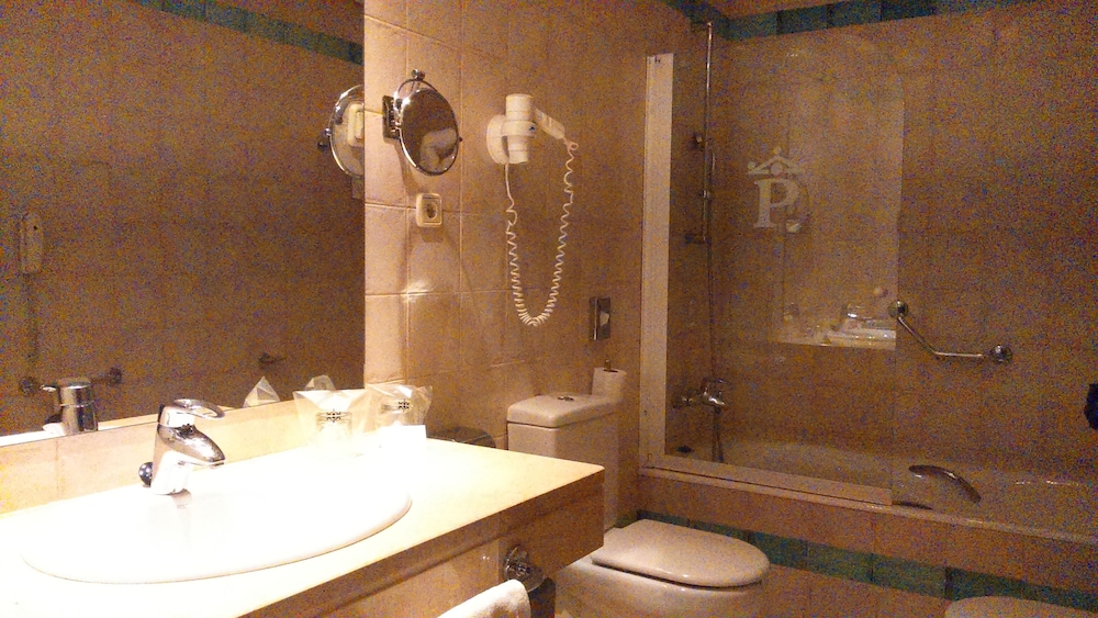 Parador De Alcaniz 46/50