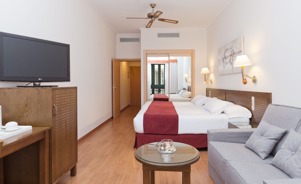Senator Cadiz Spa Hotel 42/71