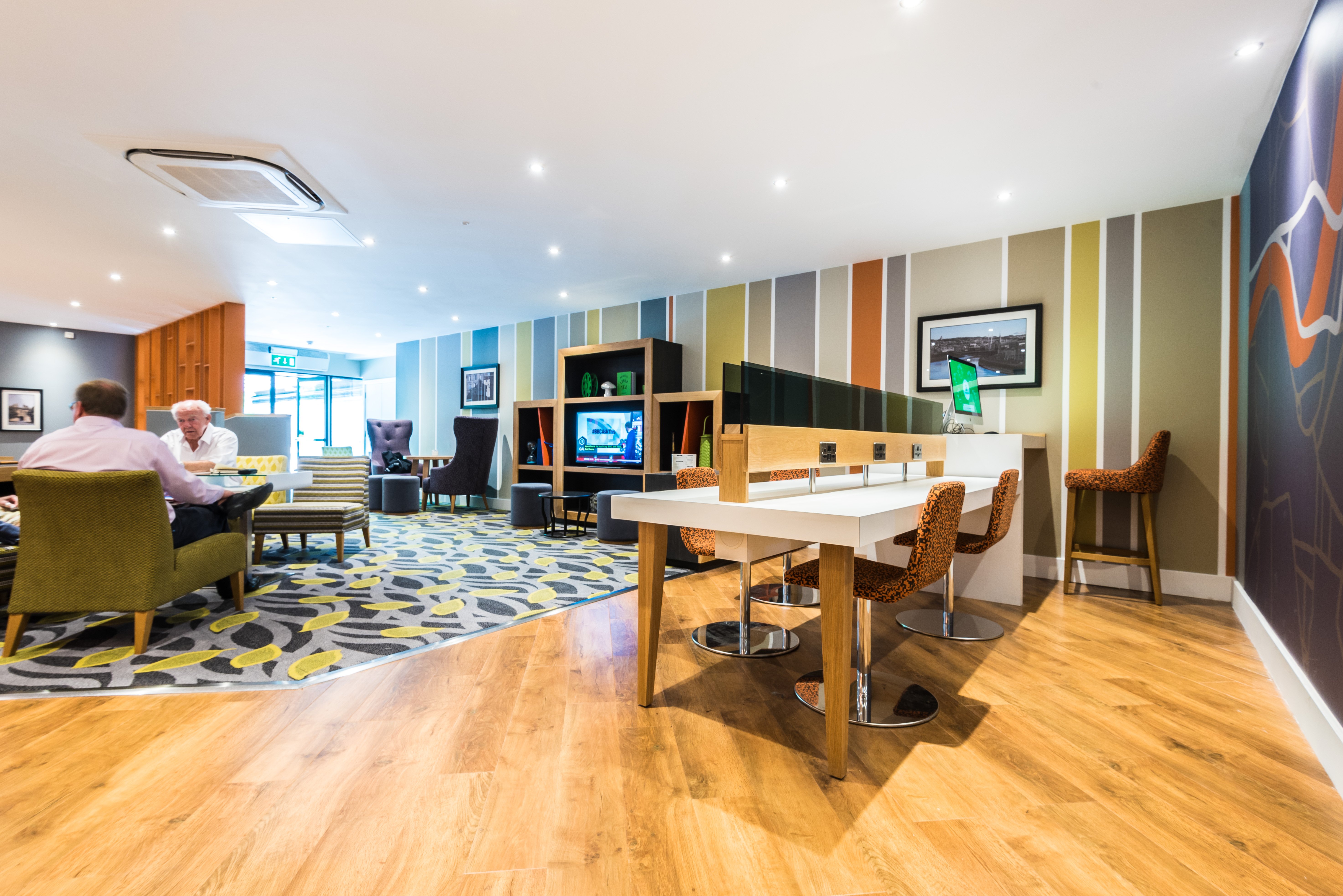 Holiday Inn Lancaster 51/75