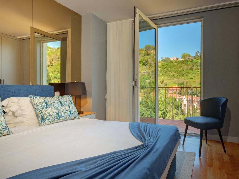 Pure Monchique Hotel 10/60